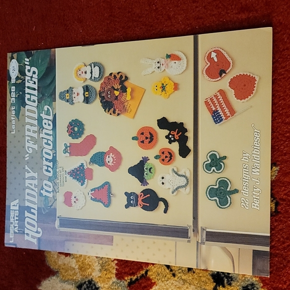 Set of 4 - Vintage Crocheted Christmas Leisure Arts Leaflets 602/328/30?/601 - Picture 4 of 9